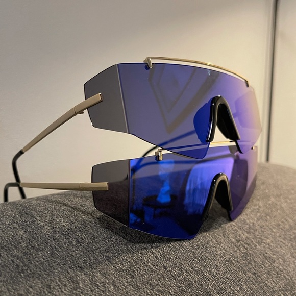 Quay Transcend Sunglasses in Blue - Picture 7 of 11